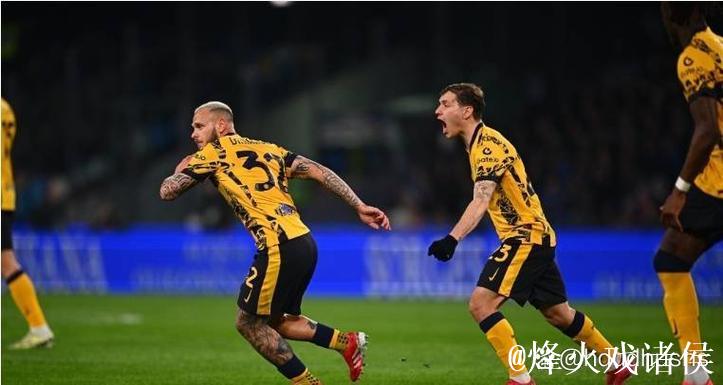 那不勒斯本赛季22轮53分 与上赛季最终积分相同 那不勒斯本赛季22轮53分 与上赛季最终积分相同